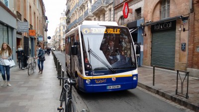 Toulouse50_E-Bus_vorne.jpg