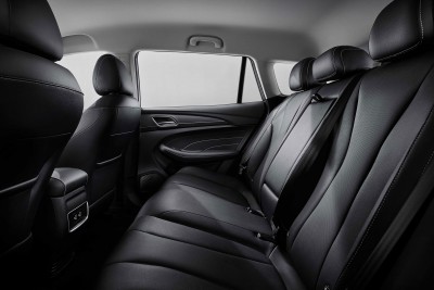 MG5_Backseats.jpg