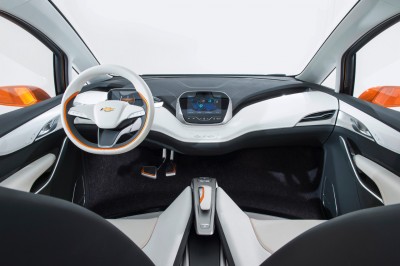 Chevrolet-Bolt-EV-concept-interior.jpg