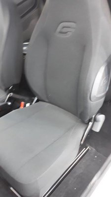 Sitz mit Airbag.jpg
