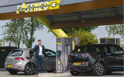 Fastned-electric-car-charging-station-175kW-2.jpg