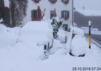Ioniq im Schnee.jpg
