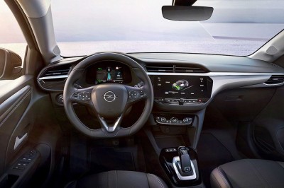 Opel Corsa-e Cockpit.JPG